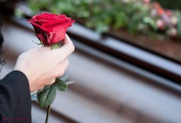 De râs și de plâns: A greșit numele pe o plăcuță comemorativă, dar a refuzat să corecteze greșeala, la solicitarea rudelor