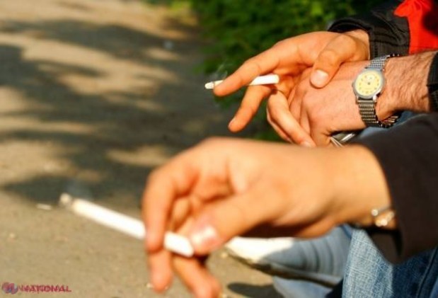Amenzi de zeci de mii de lei într-o singură lună pentru FUMATUL în locuri publice
