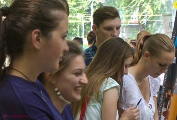Târgul universităților din România a adunat mii de basarabeni, dornici să învețe peste Prut