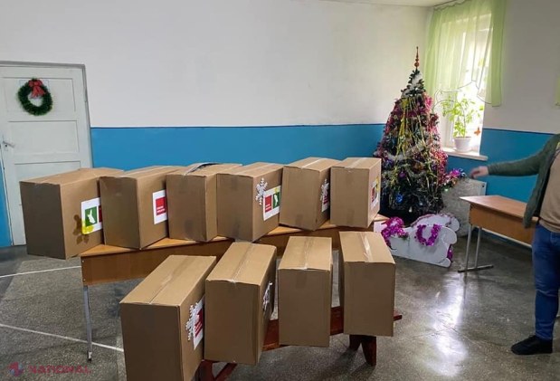 Deputații Platformei „Pentru Moldova” au asigurat cu calculatoare clasa de informatică a gimnaziului din satul Zgurița, raionul Drochia