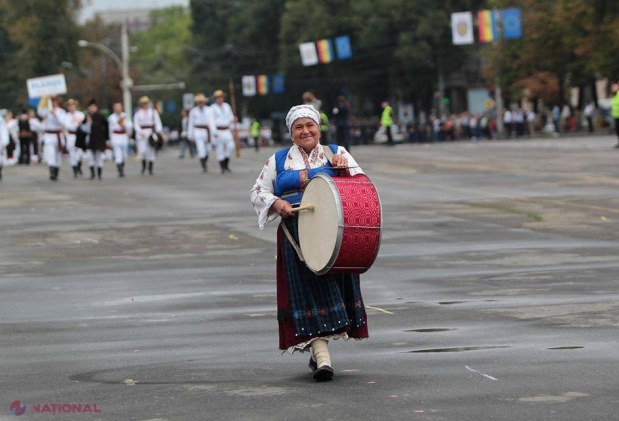 Un ONG din R. Moldova solicită înlocuirea sărbătorii „Limba noastră cea română” cu „Ziua limbilor materne”