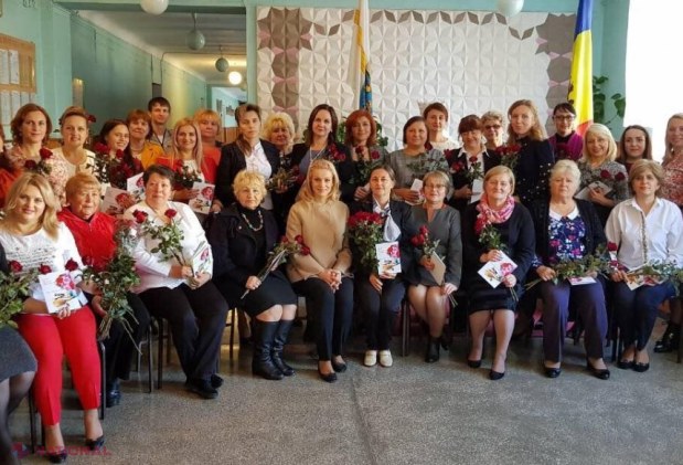 FOTO // Partidul „ȘOR” i-a felicitat pe DASCĂLII din R. Moldova de Ziua Profesorului