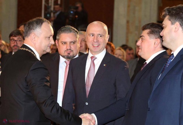 Premierul EXPLICĂ de ce referendumul privind ANULAREA Legii prin care cetățenii sunt impuși să achite miliardul FURAT e o „temă falsă”