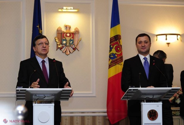 Vlad Filat ŞTIE de ce Barroso a propus ANULAREA vizelor pentru moldovenii care vor să călătorească în UE 