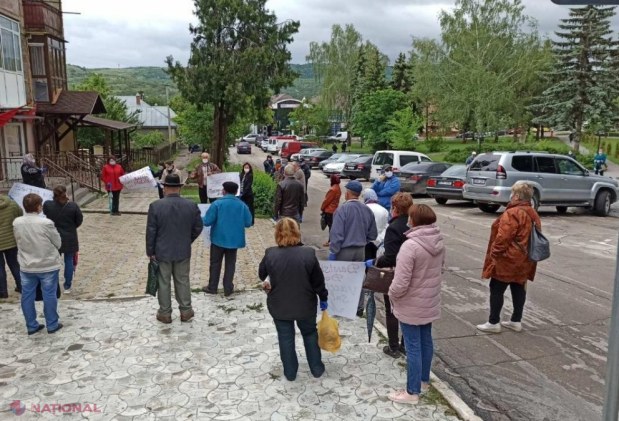 VIDEO, FOTO // Ample ACȚIUNI DE PROTEST în toate raioanele R. Moldova. Cetățenii R. Moldova, susținuți de Partidul „ȘOR”, i-au cerut lui Dodon să demisioneze: „Guvernare este mai periculoasă decât COVID-19”