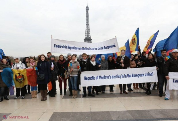 FOTO // Europa ZGUDUITĂ de mesaje în susținerea integrării europene a R. Moldova