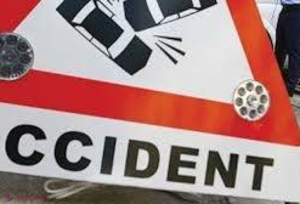 Accident cumplit în această dimineață în capitală. Un bărbat, rămas blocat în fiarele mașinii