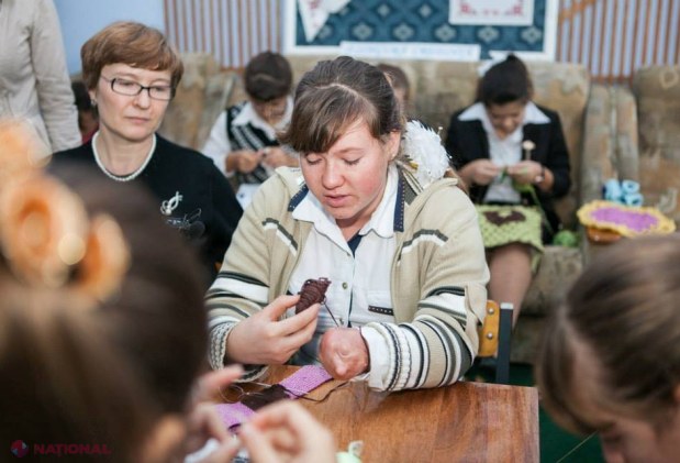 Reportaj // Copii printre copii