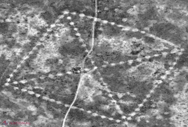 Au venit din altă lume? Descoperire STRANIE făcută de NASA în timp ce analiza imagini cu o svastică