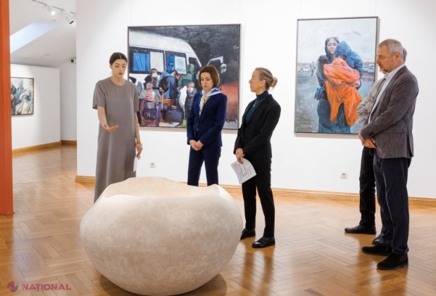 Maia Sandu: Expoziție de artă în memoria solidarității față de refugiați și curajului poporului ucrainean la Muzeul Național de Artă a Moldovei