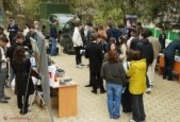 Universitățile din Moldova atrag tinerii la târgul educațional de la Călărași: Oportunități și modernizare în centrul atenției