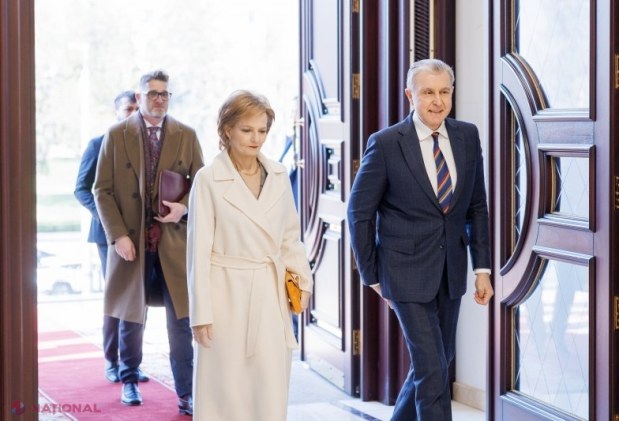 Maia Sandu și Familia Regală a României, alături la Forumul Economic pentru dezvoltare comună moldo-română