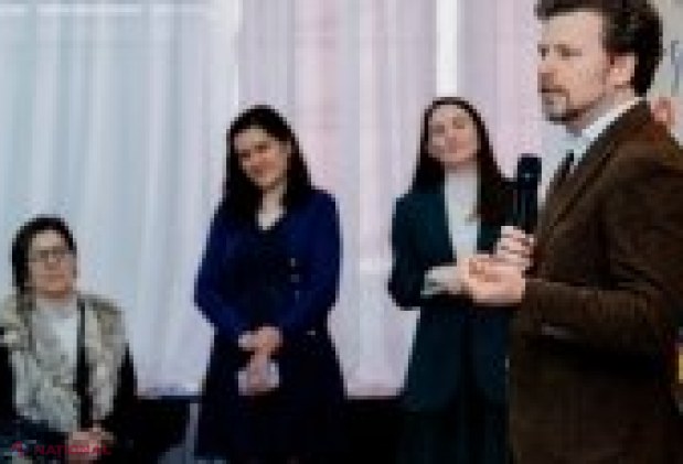 Teatru social în școlile din R. Moldova: campanie împotriva bullyingului și discriminării