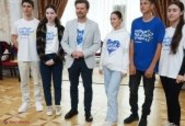 Tineri pionieri ai integrării europene: peste 200 de elevi concurează în finala EuroQuiz 2025 la Chișinău