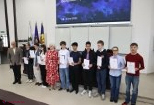 Cei mai buni tineri cercetători ai țării premiați la Olimpiada Republicană la Științe 2025