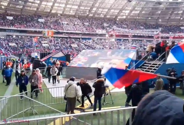VIDEO // Concert grandios la Moscova, pentru a marca un an de război. Rușii ar fi fost plătiți cu 500 de ruble să vină pe stadionul „Lujniki” și să asculte discursul lui Putin