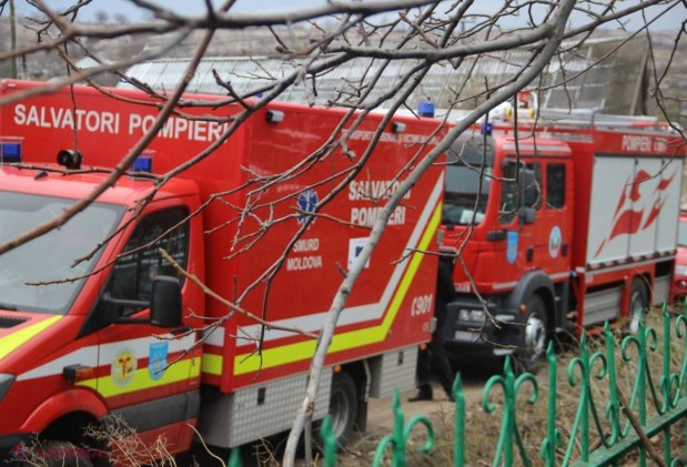 FOTO // Pompierul decedat în timpul incendiului de vineri, înmormântat cu ONORURI militare în satul de baștină