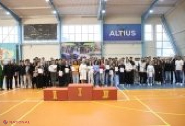 Patruzeci de elevi din R. Moldova, premiați la Olimpiada Republicană de Educație Fizică