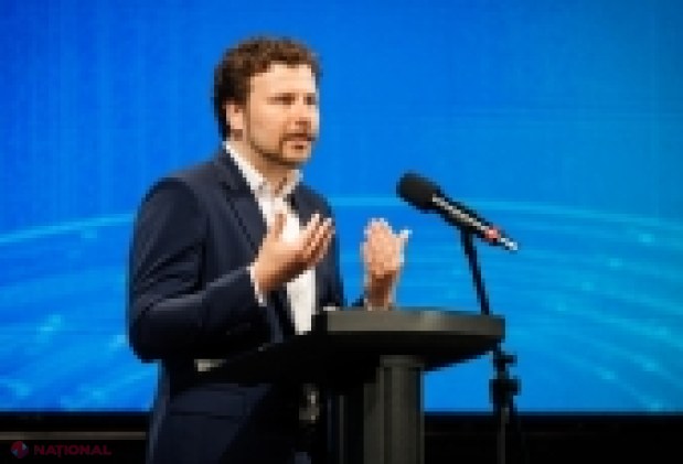 Dialoguri despre educație: Cum se îmbină algoritmii și umanitatea în şcolile moderne?