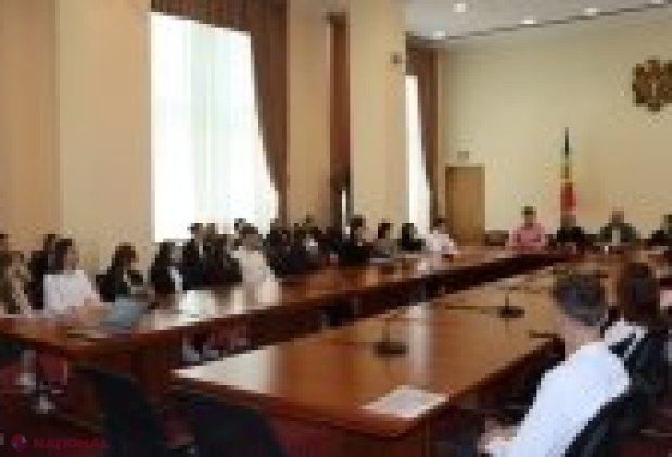 Elevii din învățământul profesional tehnic construiesc viitorul prin proiecte finanțate de bugetarea participativă