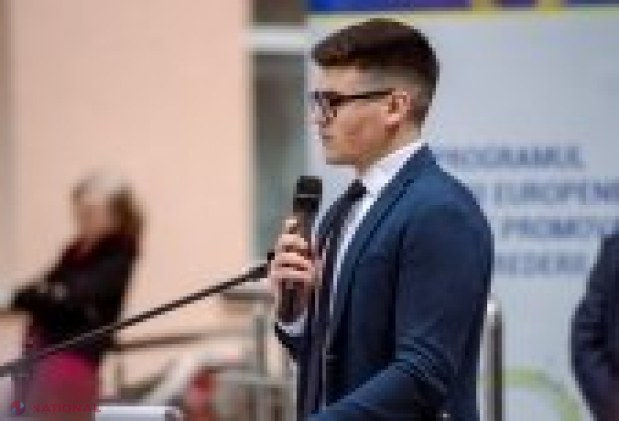 Profesorii și elevii din Cârnățeni, raionul Căușeni, se bucură de o curte școlară renovată după 35 de ani, cu sprijinul Uniunii Europene și al comunității