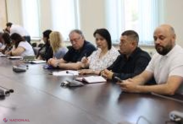 Ministrul Energiei, în vizită la Sîngerei: Noi recorduri în utilizarea energiei regenerabile și proiecte de termoizolare în instituțiile publice
