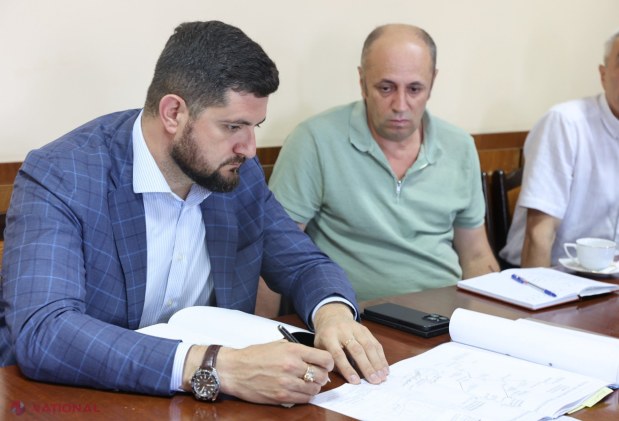 Ministrul Energiei, Dorin Junghietu, discută dezvoltarea infrastructurii energetice la Șoldănești și investește în eficiența energetică a clădirilor