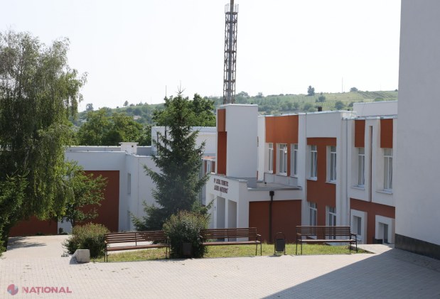Ministrul Energiei, Dorin Junghietu, discută dezvoltarea infrastructurii energetice la Șoldănești și investește în eficiența energetică a clădirilor