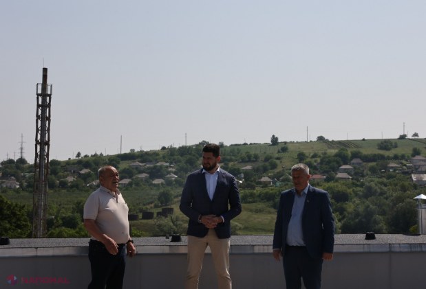 Ministrul Energiei, Dorin Junghietu, discută dezvoltarea infrastructurii energetice la Șoldănești și investește în eficiența energetică a clădirilor