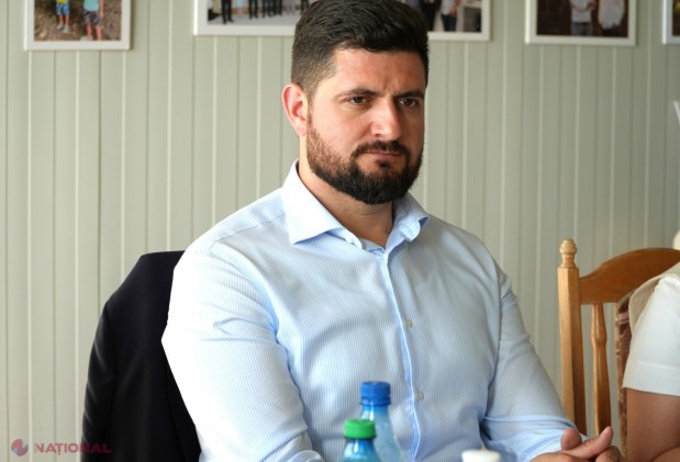 Miniștrii Energiei și Agriculturii discută cu agricultorii din Costești despre agrovoltaice și biogaz