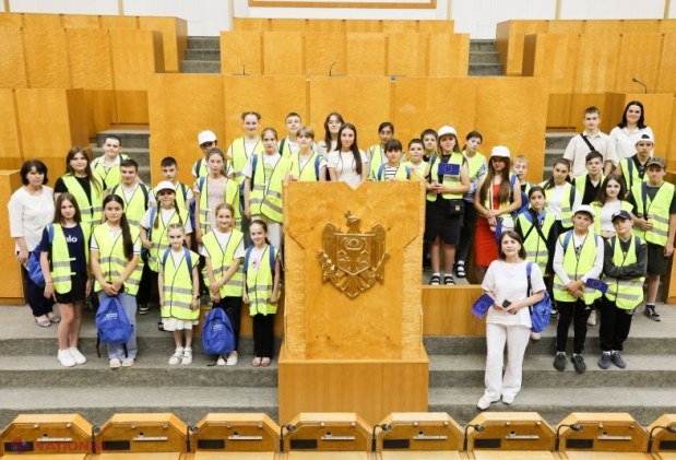 Elevi moldoveni și profesori britanici, vizită deosebită la Președinția Republicii Moldova în cadrul programului 