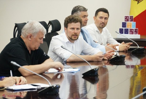 Întreprinderile de stat descoperă avantajele învățământului dual la un atelier organizat de MEC și CCI