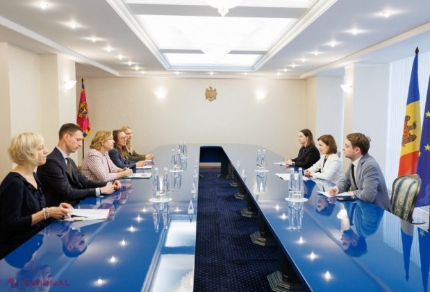 Maia Sandu și Henna Virkkunen discută despre eliminarea tarifelor de roaming și securitate regională la Chișinău