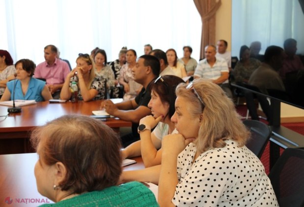 Ministerul Educației caută soluții pentru accesul egal al copiilor romi la educație