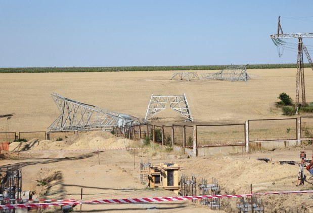 Avans important la linia de interconexiune Vulcănești–Chișinău: peste 22% din conductoare întinse și 93% din fundații finalizate