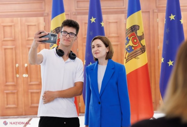 Maia Sandu încurajează elevii din Găgăuzia și Taraclia la tabăra de limbă română de la Iași pentru integrare și oportunități educaționale
