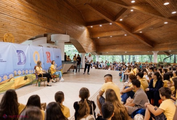 Maia Sandu a întâlnit tinerii din diaspora la tabăra DOR pentru a celebra legătura cu Moldova