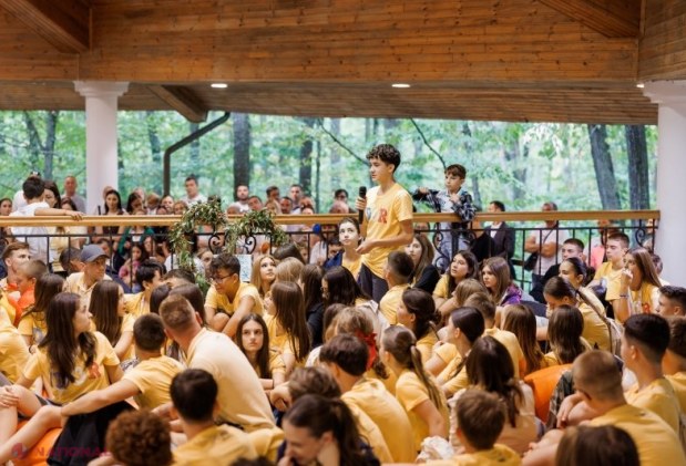 Maia Sandu a întâlnit tinerii din diaspora la tabăra DOR pentru a celebra legătura cu Moldova