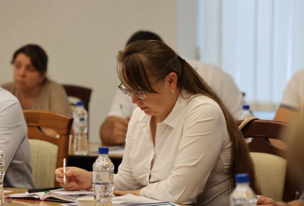 Ministerul Energiei își întărește planurile de modernizare a rețelei electrice prin proiectul LEA 400 kV Strășeni–Gutinaș, esențial pentru piața energetică moldovenească și regională
