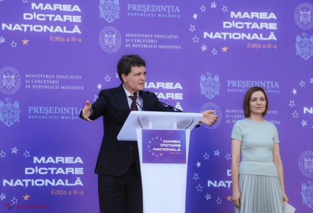 Mii de entuziaști ai limbii române participă la Marea Dictare Națională, ediția a III-a, în 25 de raioane 