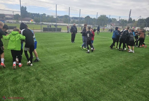 Nou teren de minifotbal inaugurat la Bălți, datorită investițiilor substanțiale ale Ministerului Educației și Cercetării