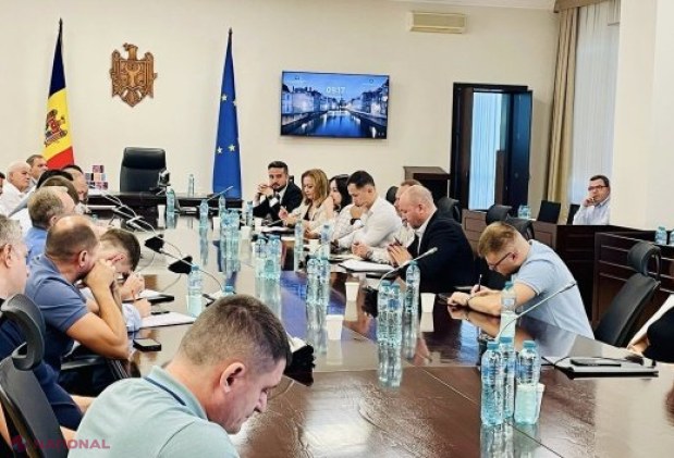 Acces mai simplu la autorizații internaționale pentru transportatorii de marfă: trecerea la versiunile digitale începând cu 2026
