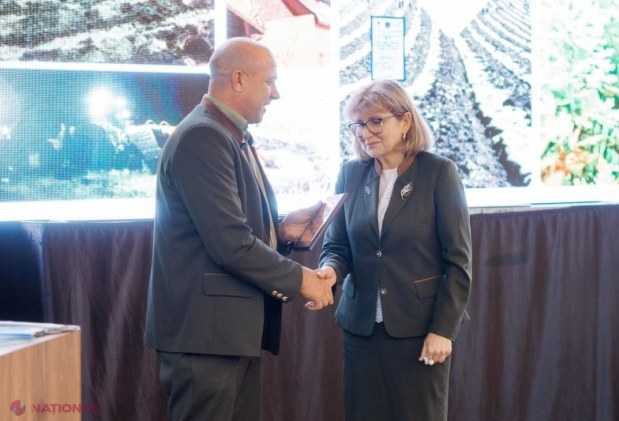Maia Sandu își exprimă recunoștința față de silvicultori și angajamentul pentru reabilitarea pădurilor în Moldova