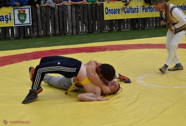 Peste 100 de sportivi s-au întrecut la Campionatul Național de Trântă pentru seniori, desfășurat la Călărași