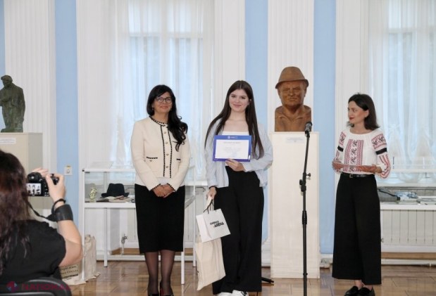 Succes la Marea Dictare Națională 2025: Peste 2000 de participanți și rezultate excepționale!