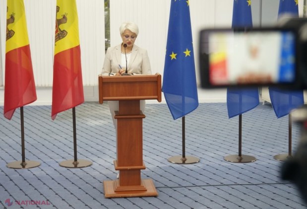 Elevii moldoveni din clasele a IX-a și a XII-a pot obține pentru prima dată certificarea competențelor digitale!