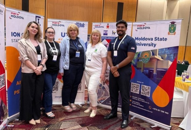 Universitățile moldovenești își promovează programele de studiu la târgul educațional din Bengaluru, India