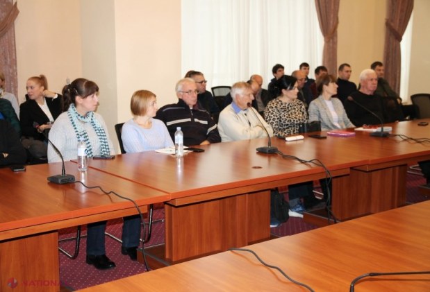 Antrenorii din școlile sportive discută egalitatea de gen și incluziunea socială în cadrul unui seminar național