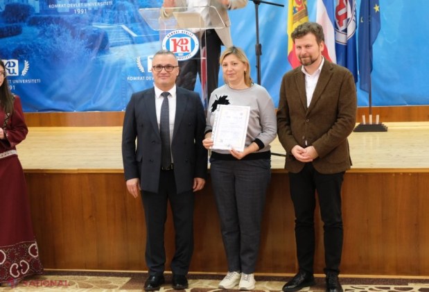 Profesorii de limbă găgăuză din autonomia găgăuză își îmbunătățesc abilitățile printr-un program de formare inovator
