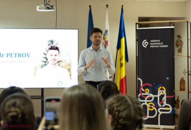 Elevii din întreaga țară și-au unit vocile la Adunarea Generală a Consiliului Național al Elevilor din 2025